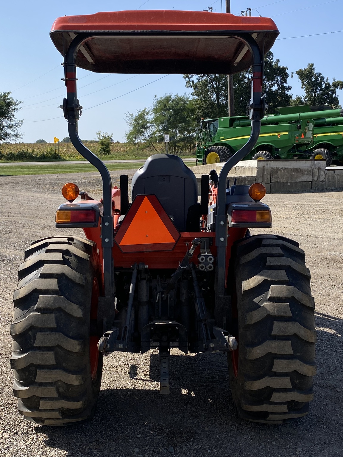 2022 Kubota L4060 Image 4