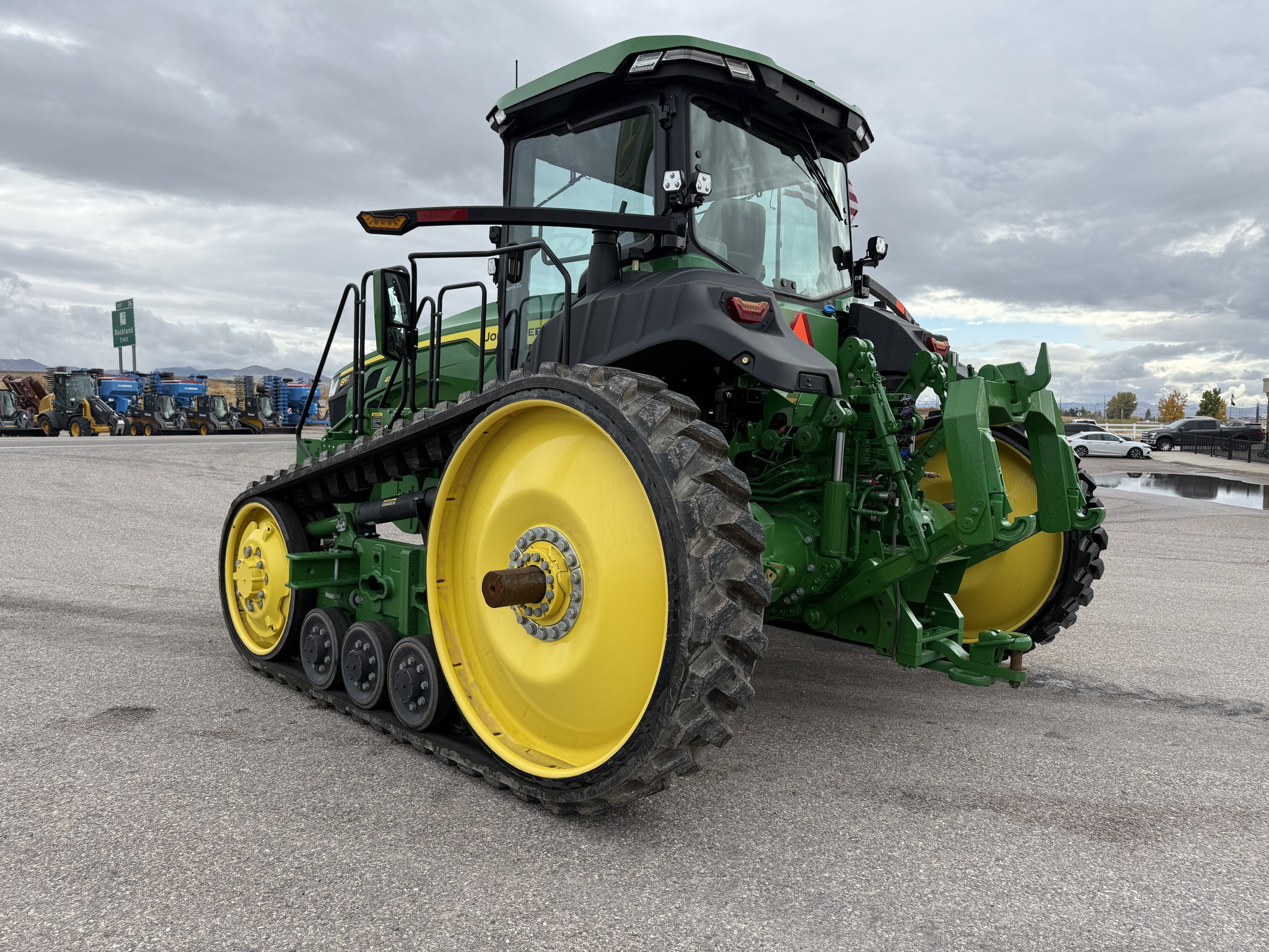 2023 John Deere 8RT 410 Image 3