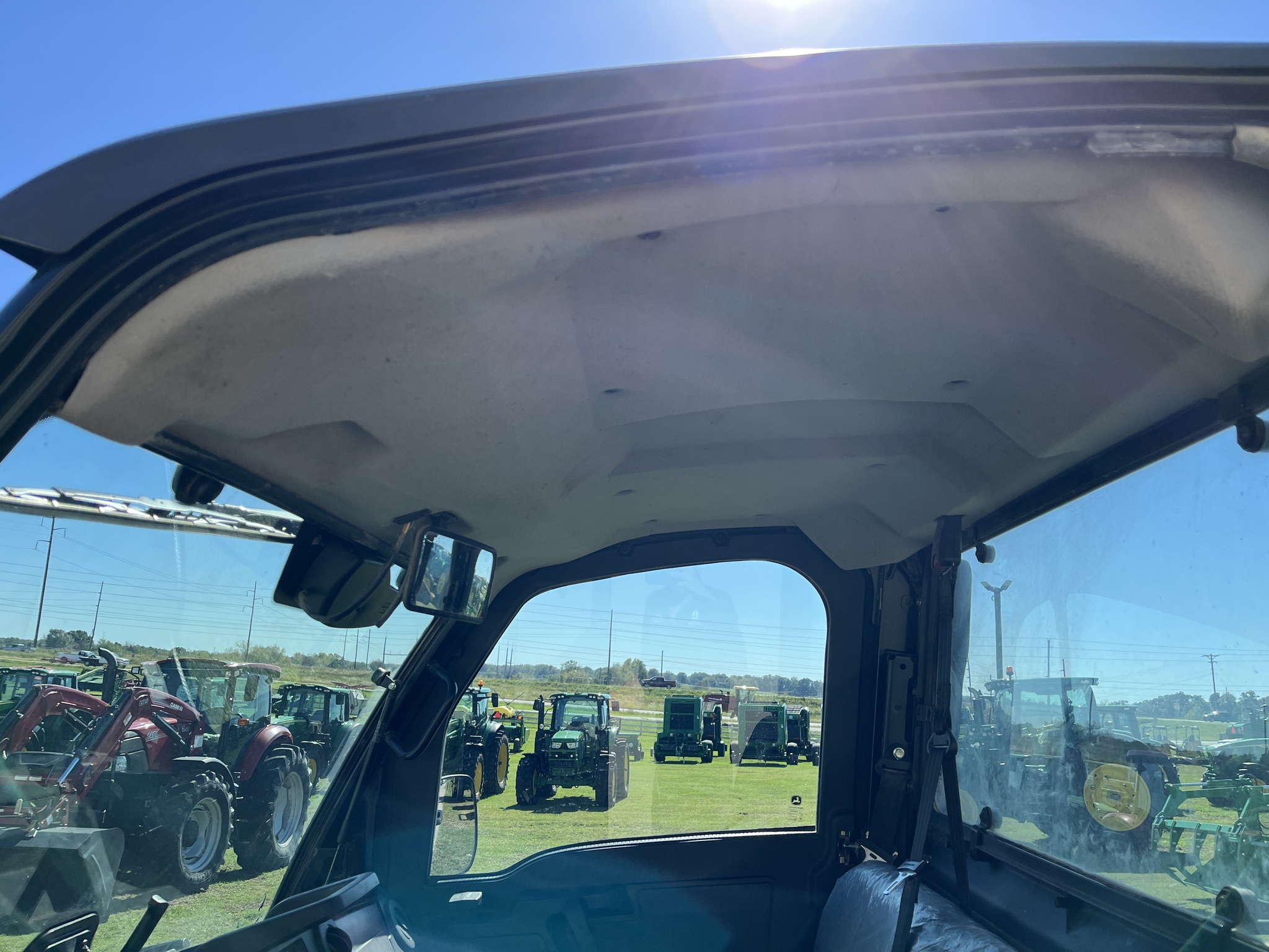  2023 John Deere XUV 835M at Heritage Tractor in Rogersville, MO