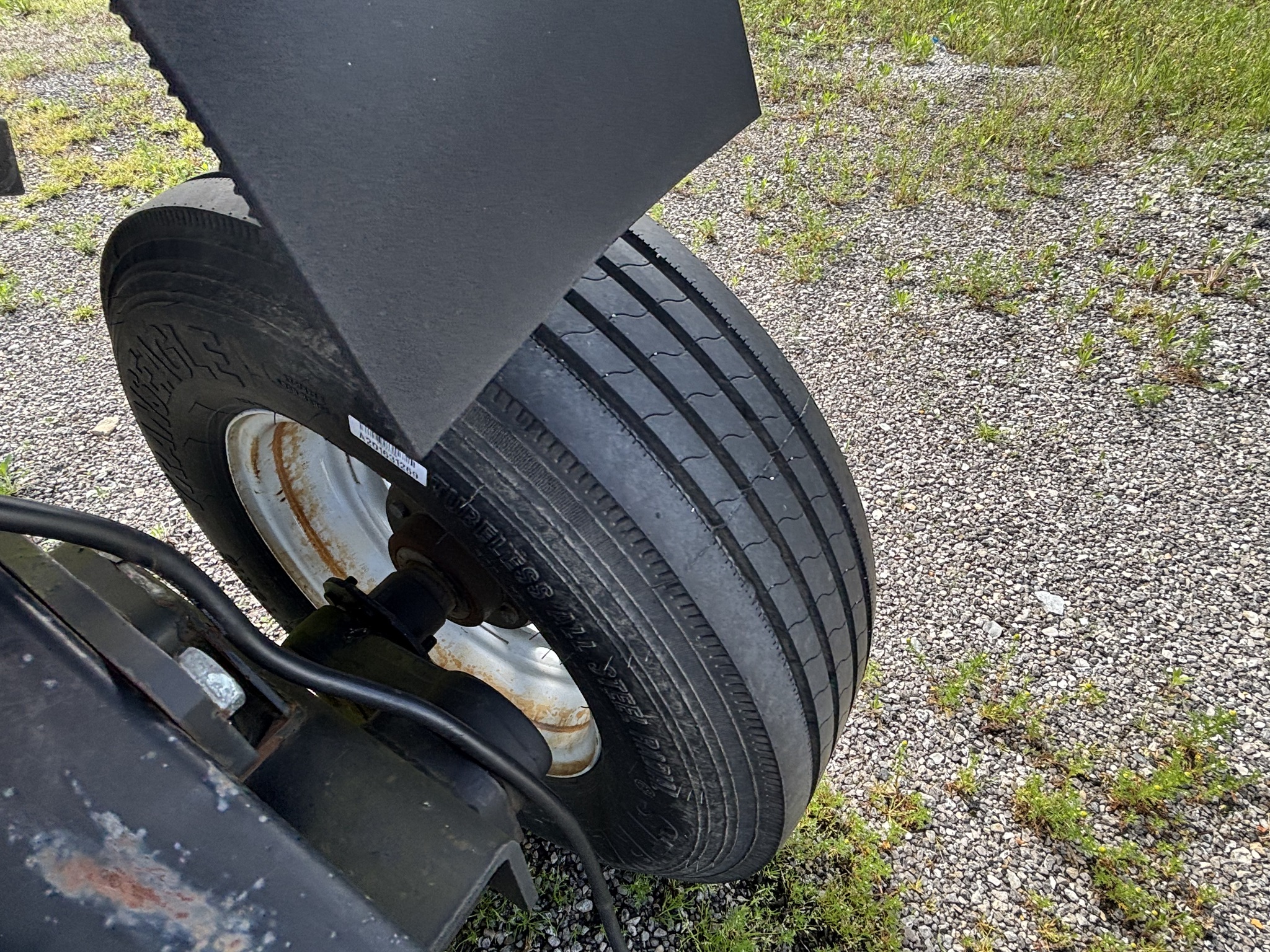 Used 2013 Maurer HT42 Header carts at Koenig Equipment in Greenfield, IN - PhotoXL3