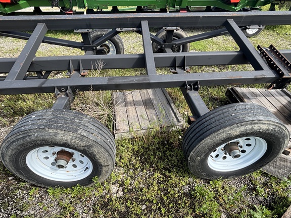 Used 2013 Maurer HT42 Header carts at Koenig Equipment in Greenfield, IN - Photo4