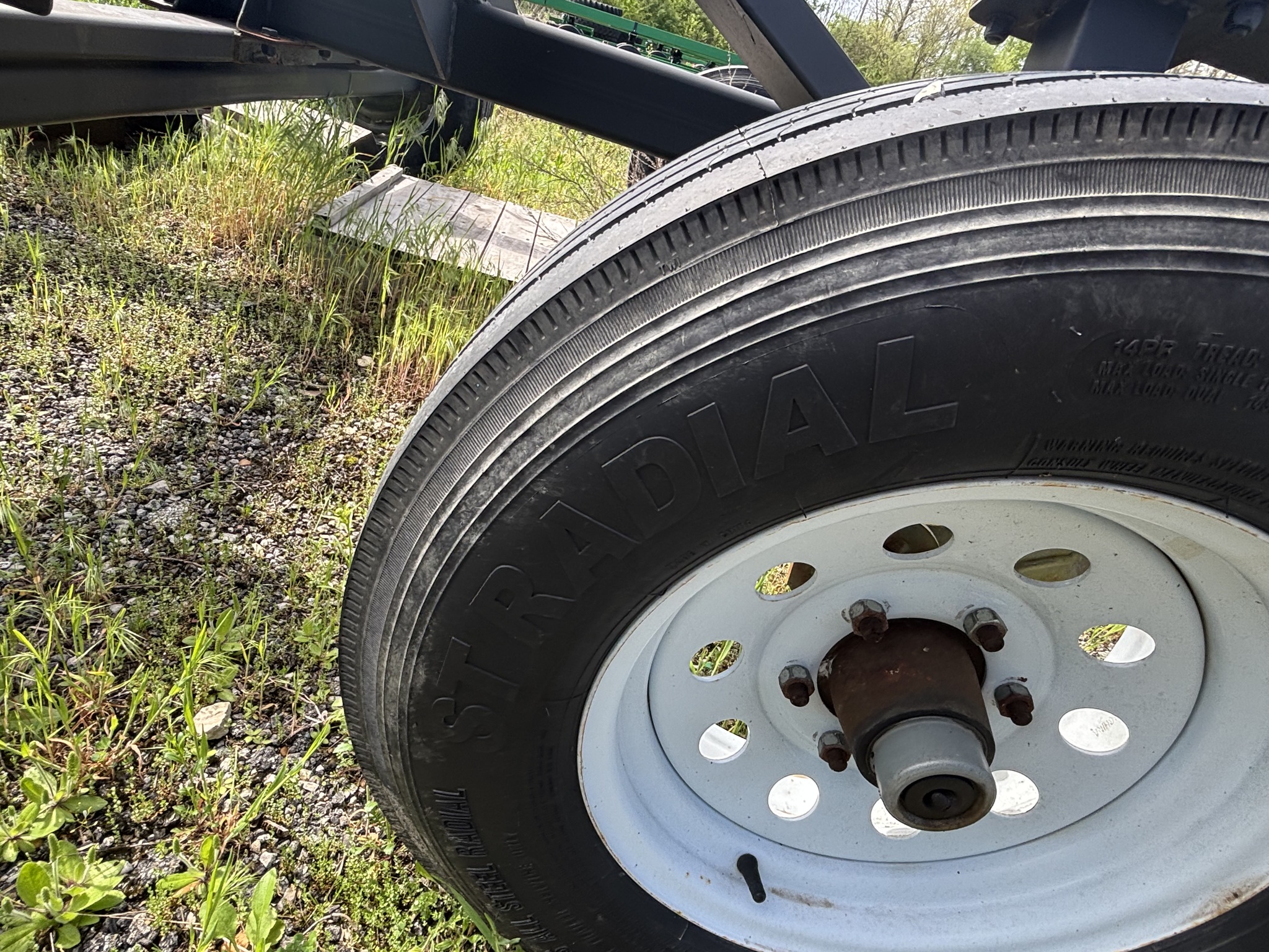 Used 2013 Maurer HT42 Header carts at Koenig Equipment in Greenfield, IN - PhotoXL12