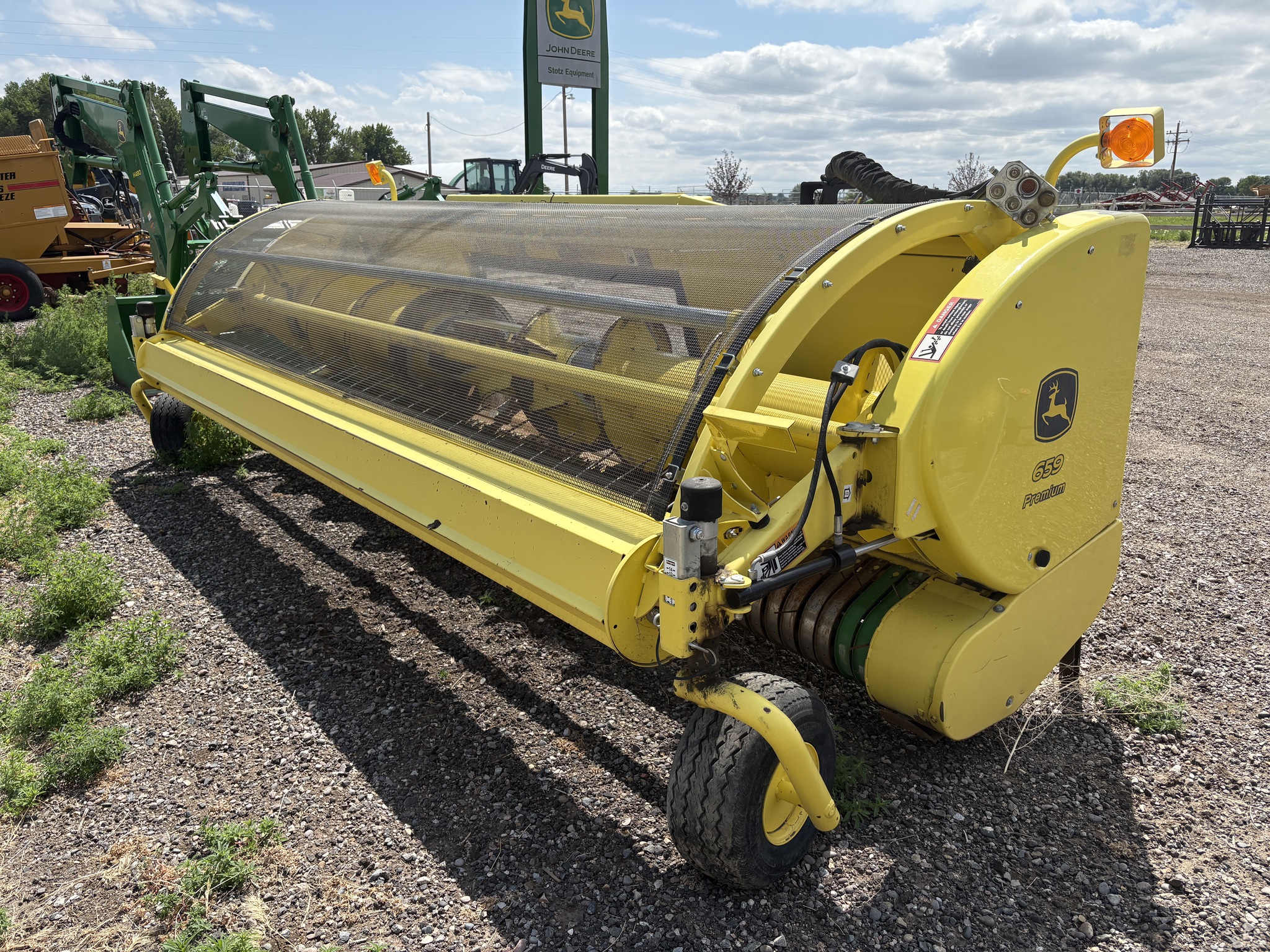 2019 John Deere 659 Image 1