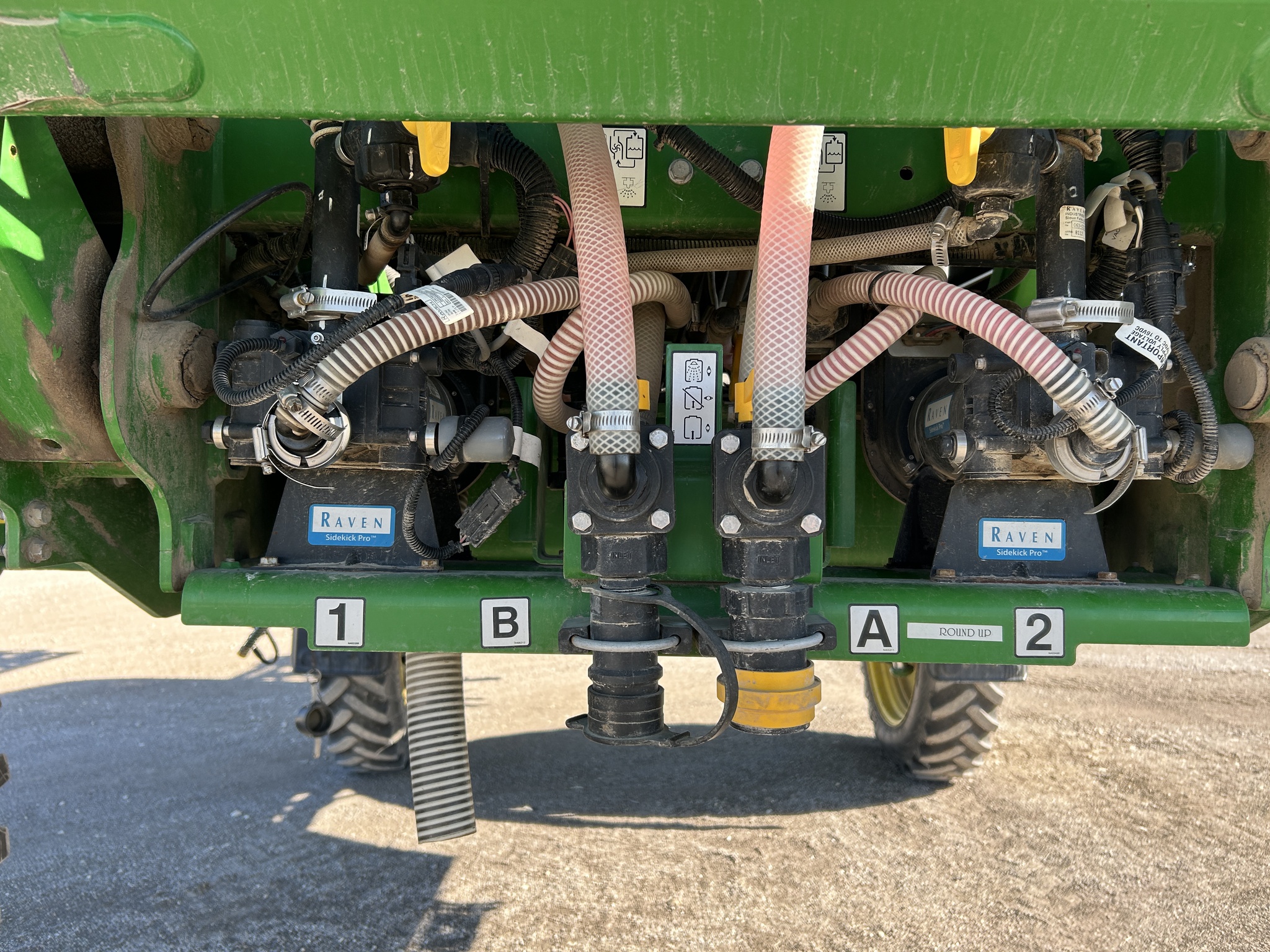  2018 John Deere R4038 at Heritage Tractor in Carthage, IL