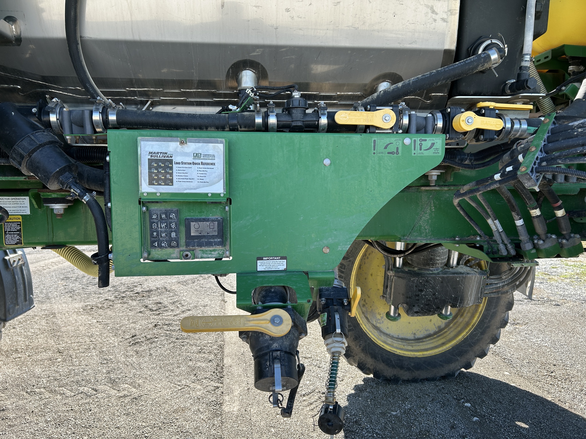  2018 John Deere R4038 at Heritage Tractor in Carthage, IL
