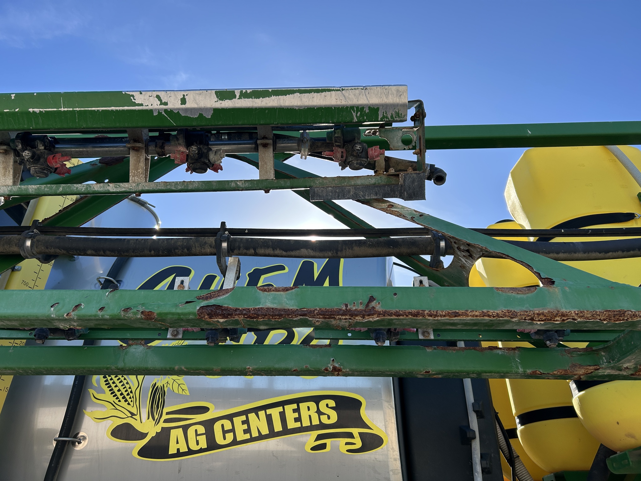  2018 John Deere R4038 at Heritage Tractor in Carthage, IL