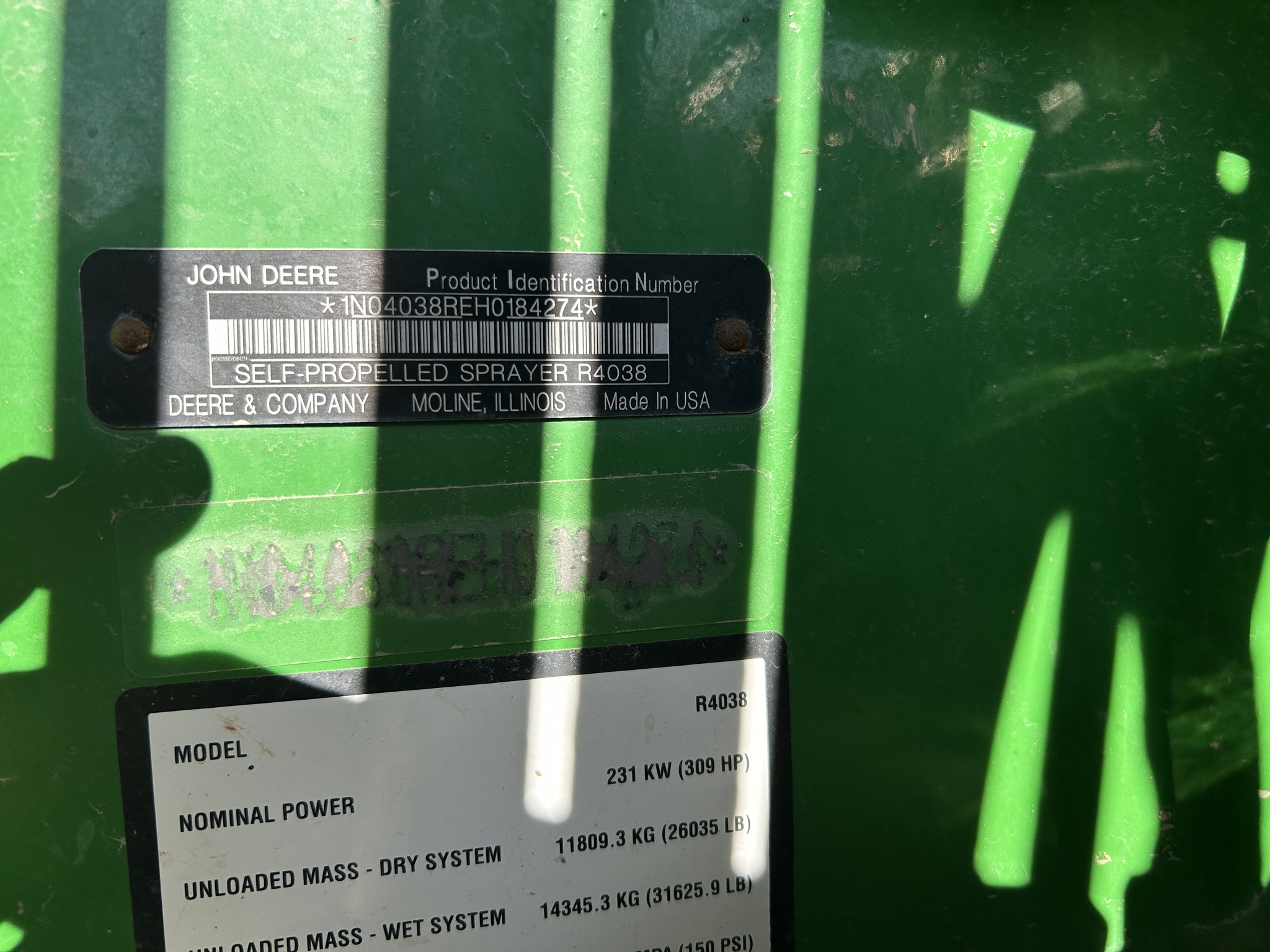  2018 John Deere R4038 at Heritage Tractor in Carthage, IL