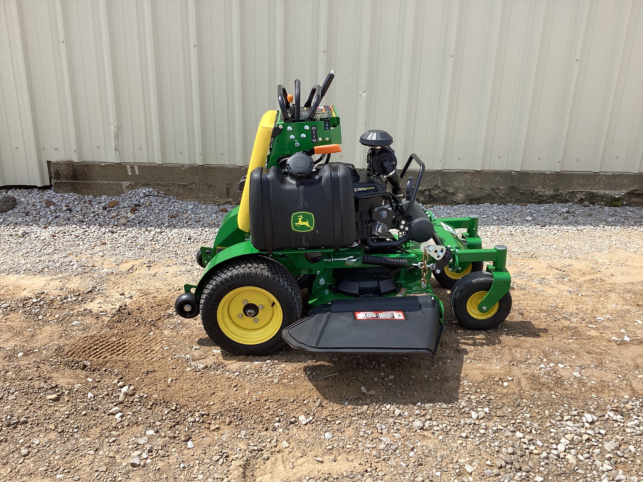 2024 John Deere Q810E Image 2