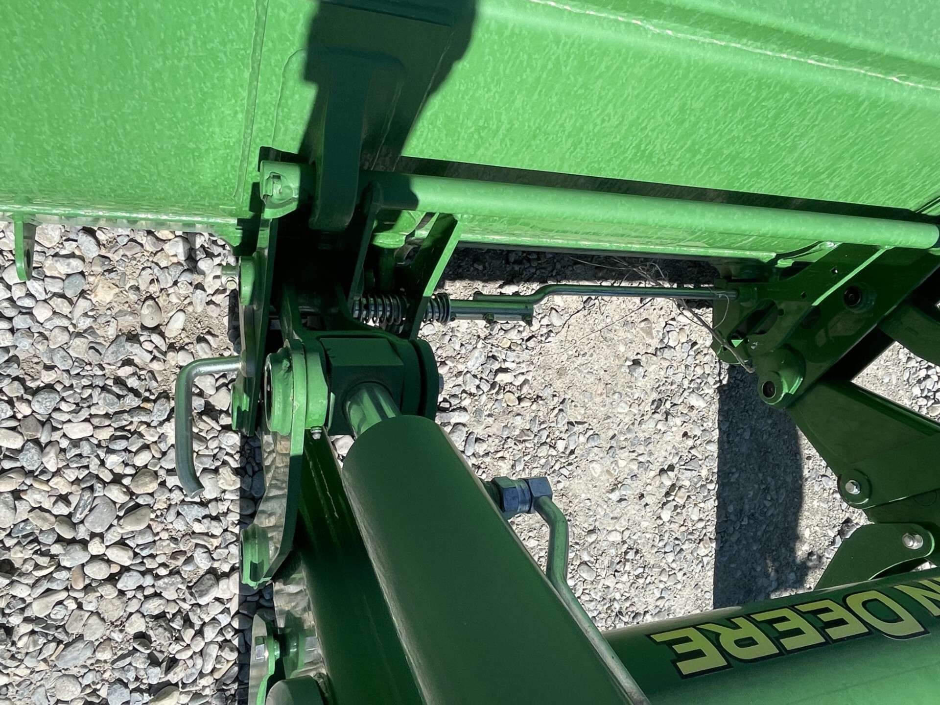 2013 John Deere H340 Image 12