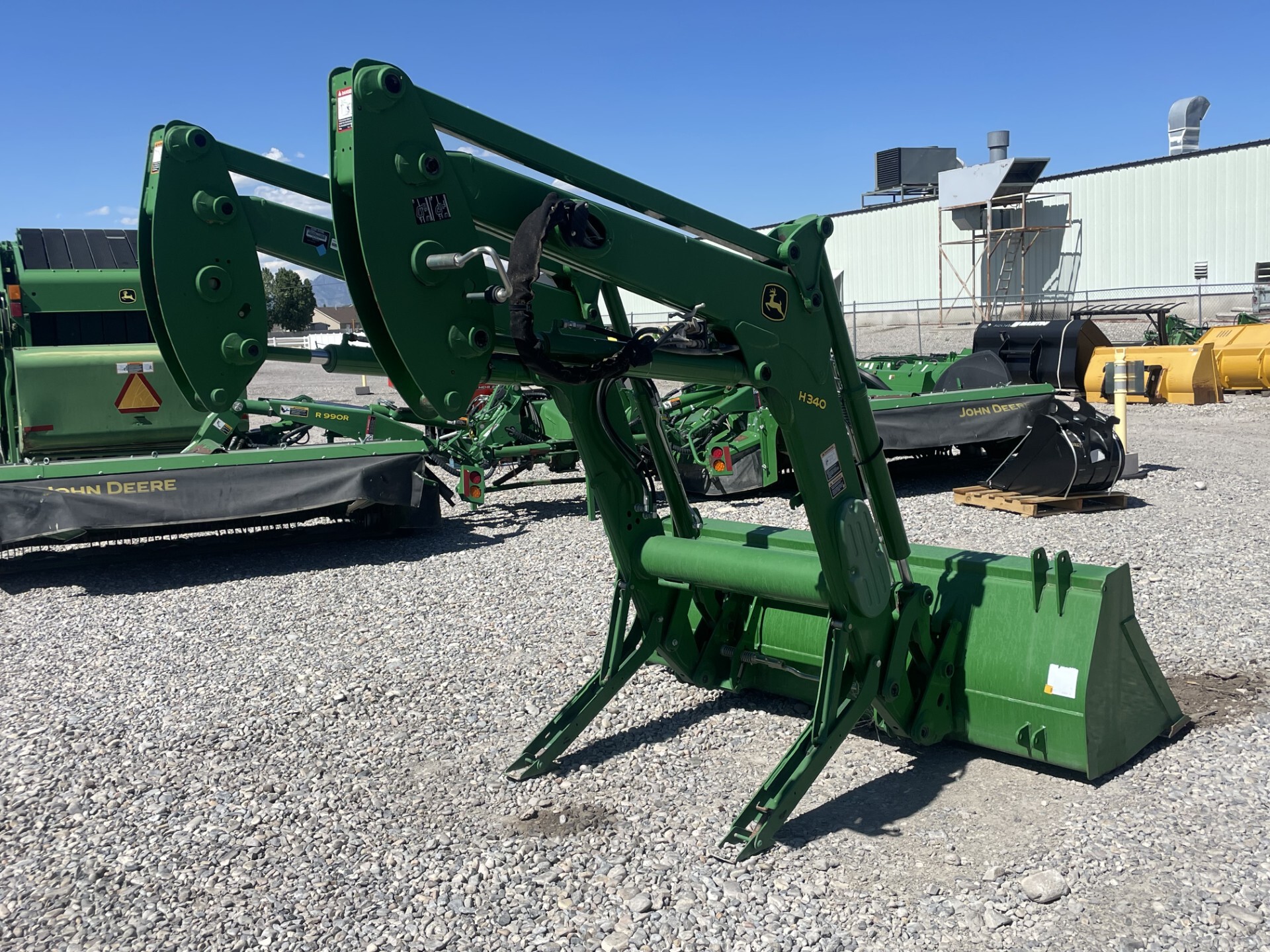 2013 John Deere H340 Image 5