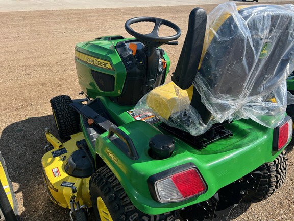 2021 John Deere X739 (4th thumbnail)