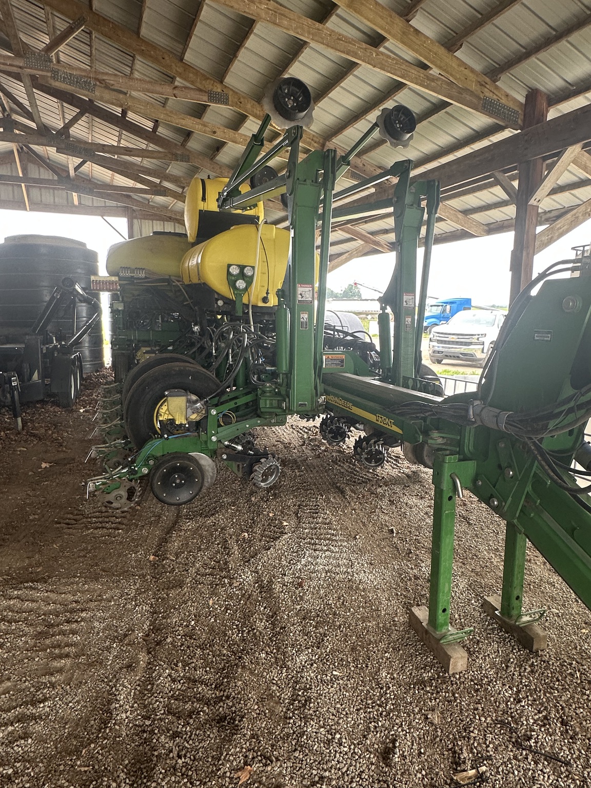 2010 John Deere 1770NT Image 5