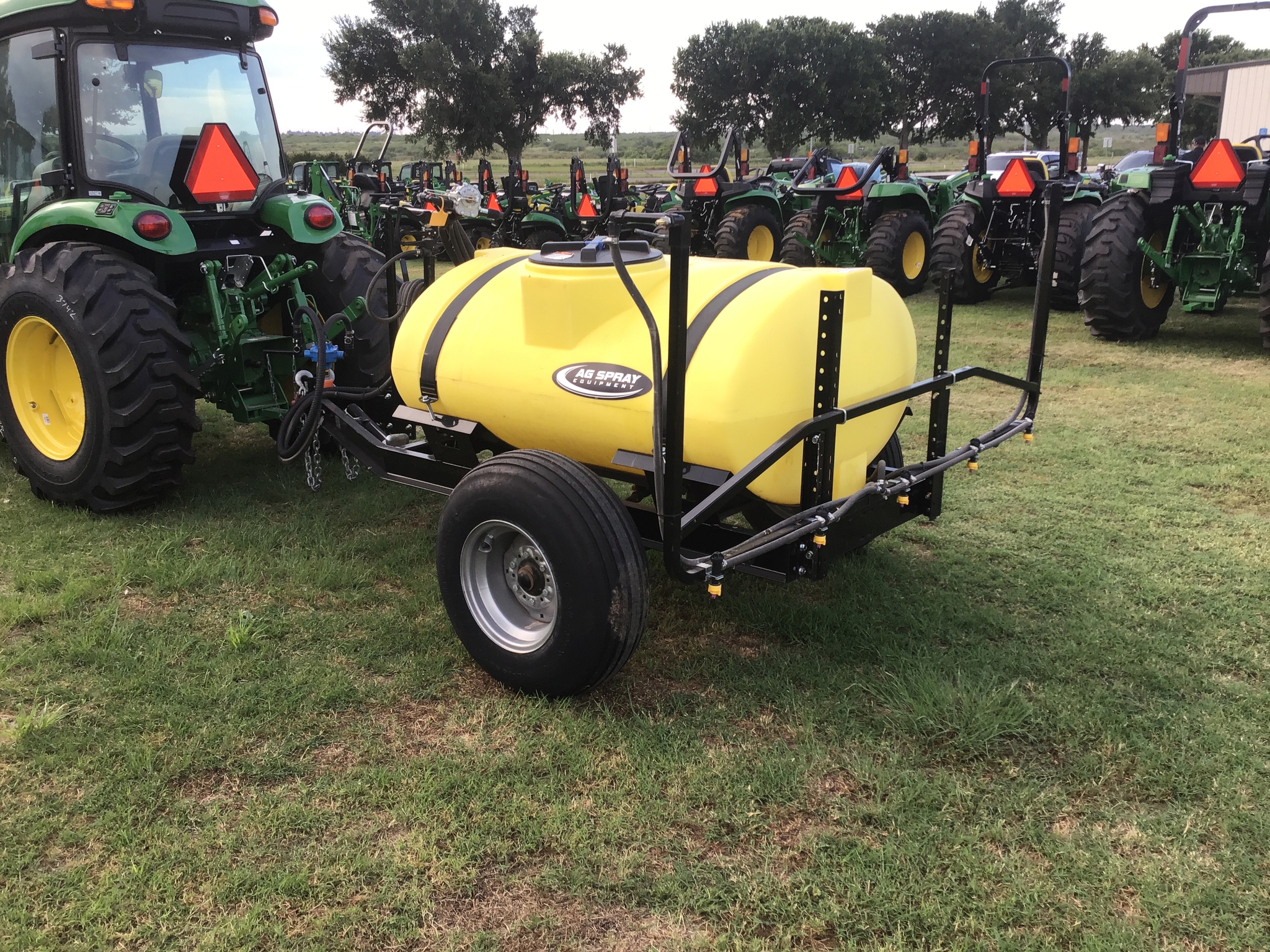 2024 Ag Spray 300 LH Image 2