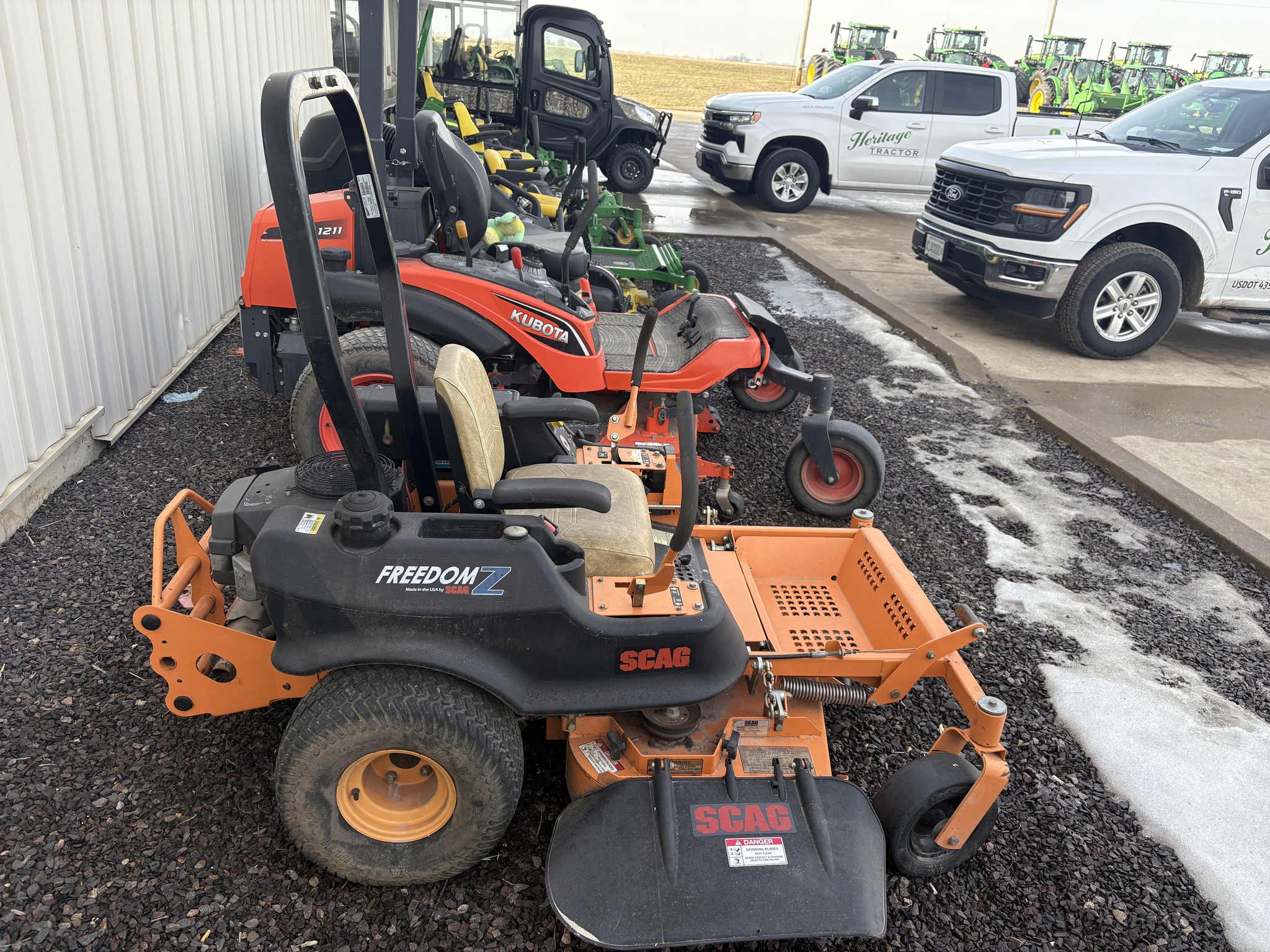  2010 Scag SFZ52-19KA at Heritage Tractor in Brimfield, IL