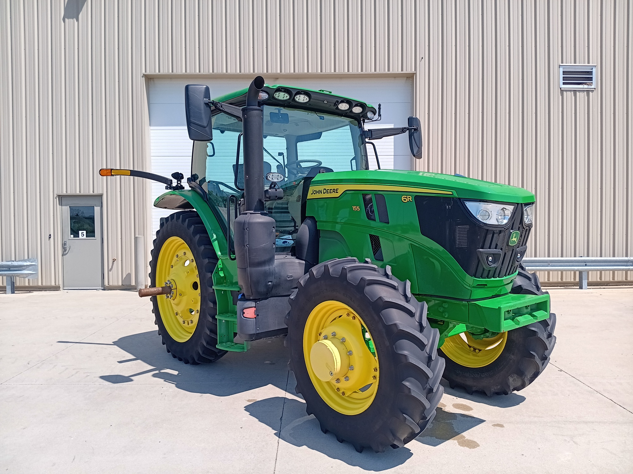 2023 John Deere 6R 155 Image 1