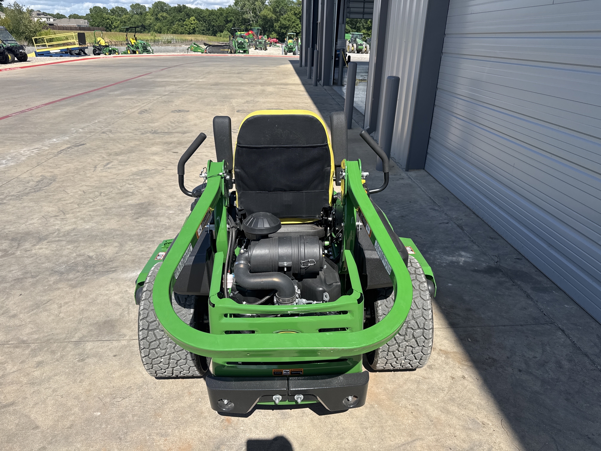 2025 John Deere Z950M Image 7