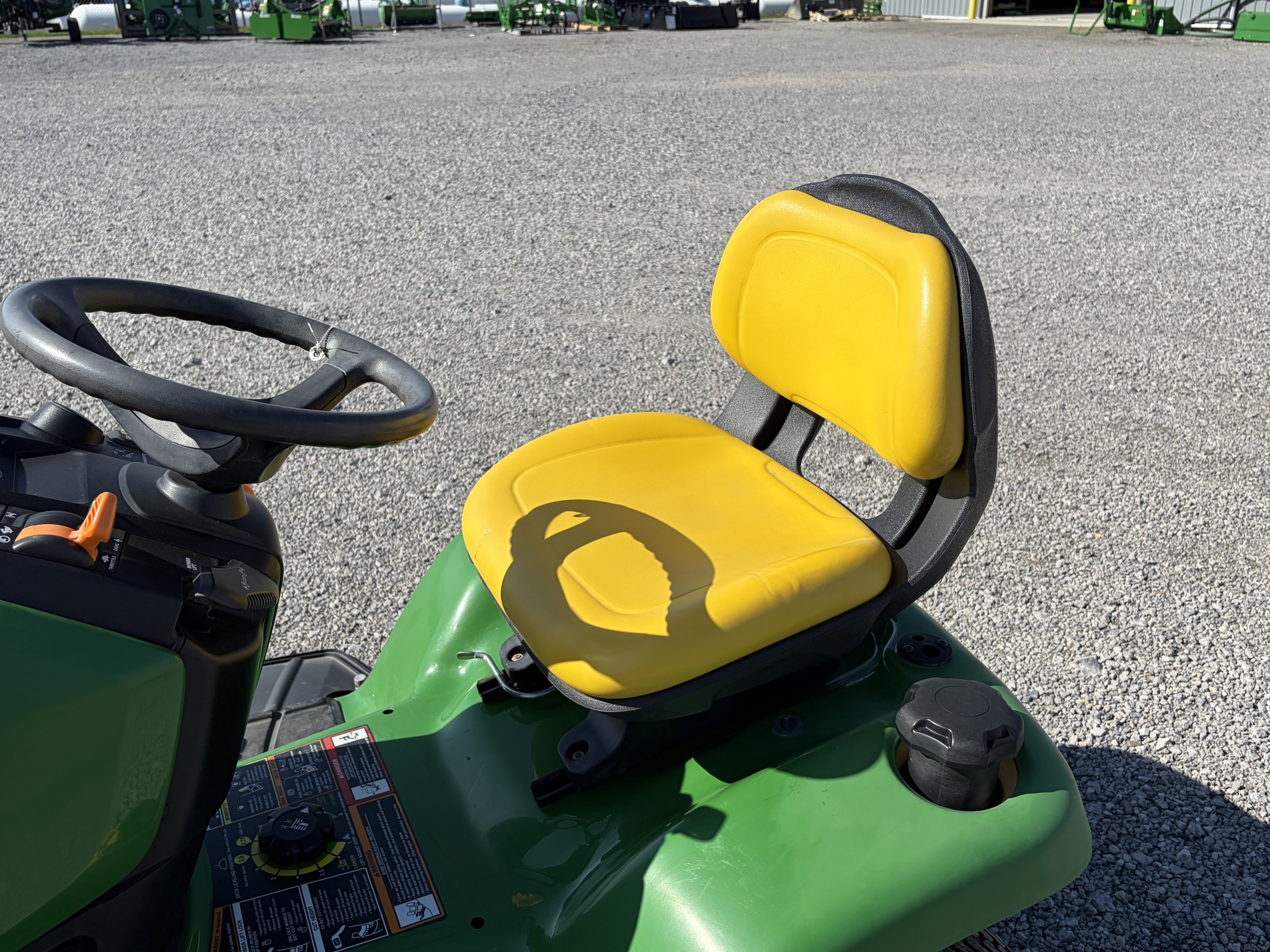 2011 John Deere X300 Image 9