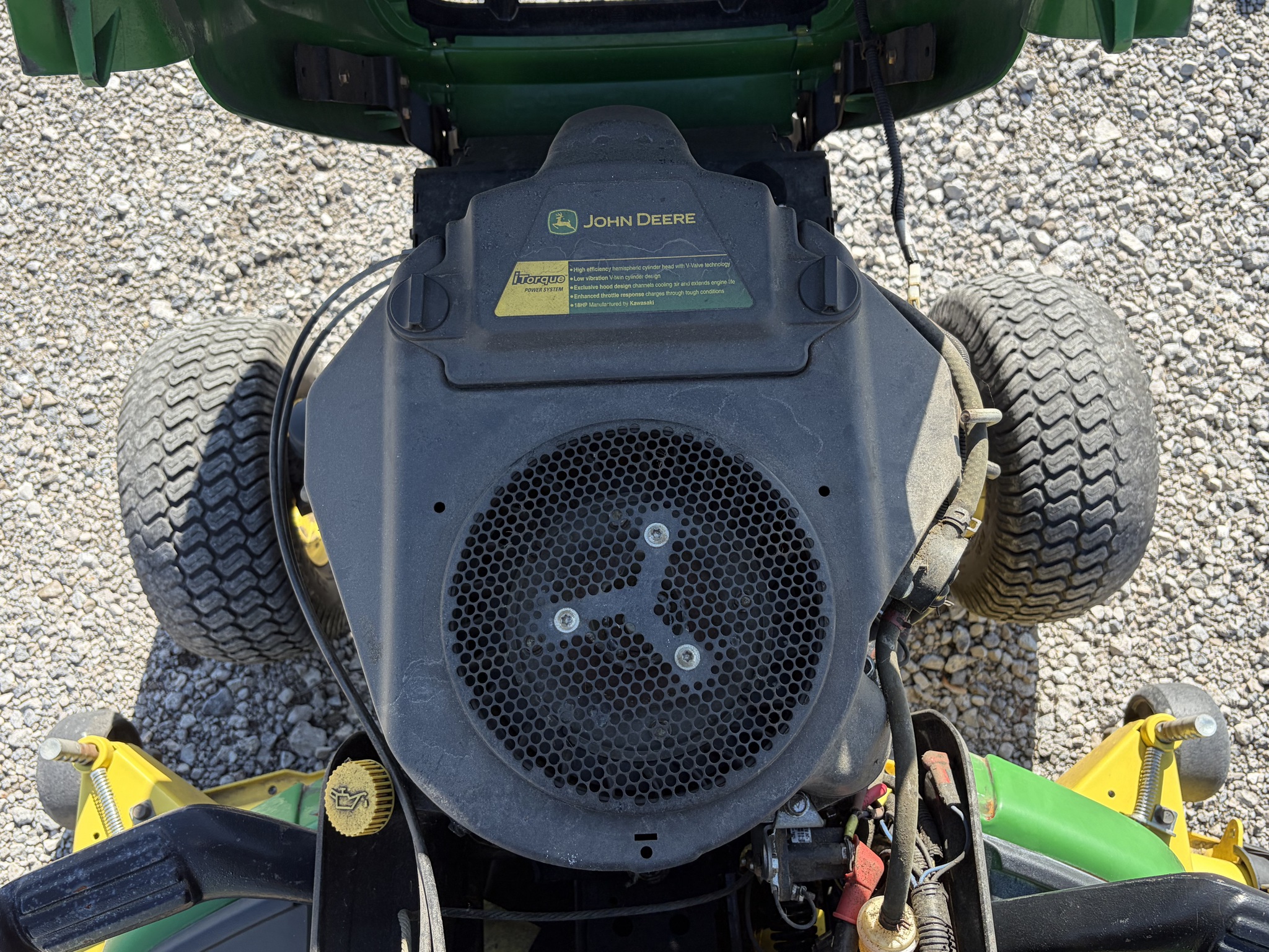 2011 John Deere X300 Image 10
