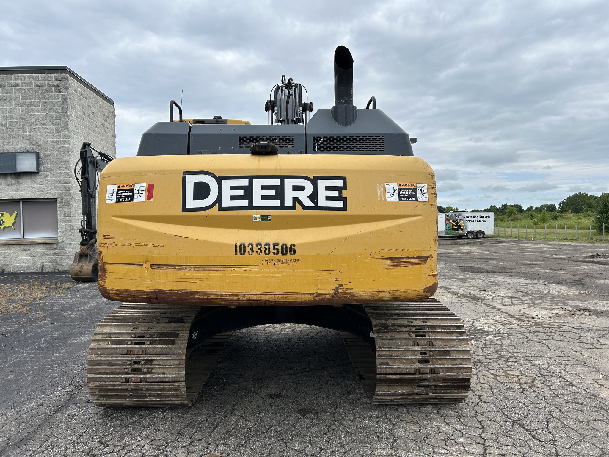 2020 John Deere 210G LC Image 10