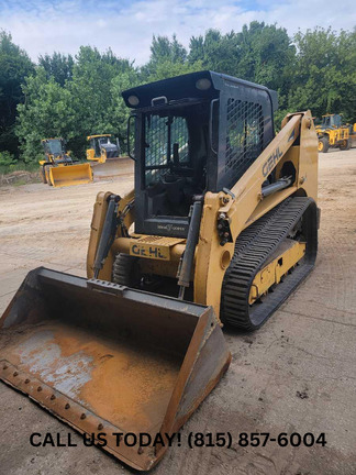 Photo of a 2018 Gehl RT215