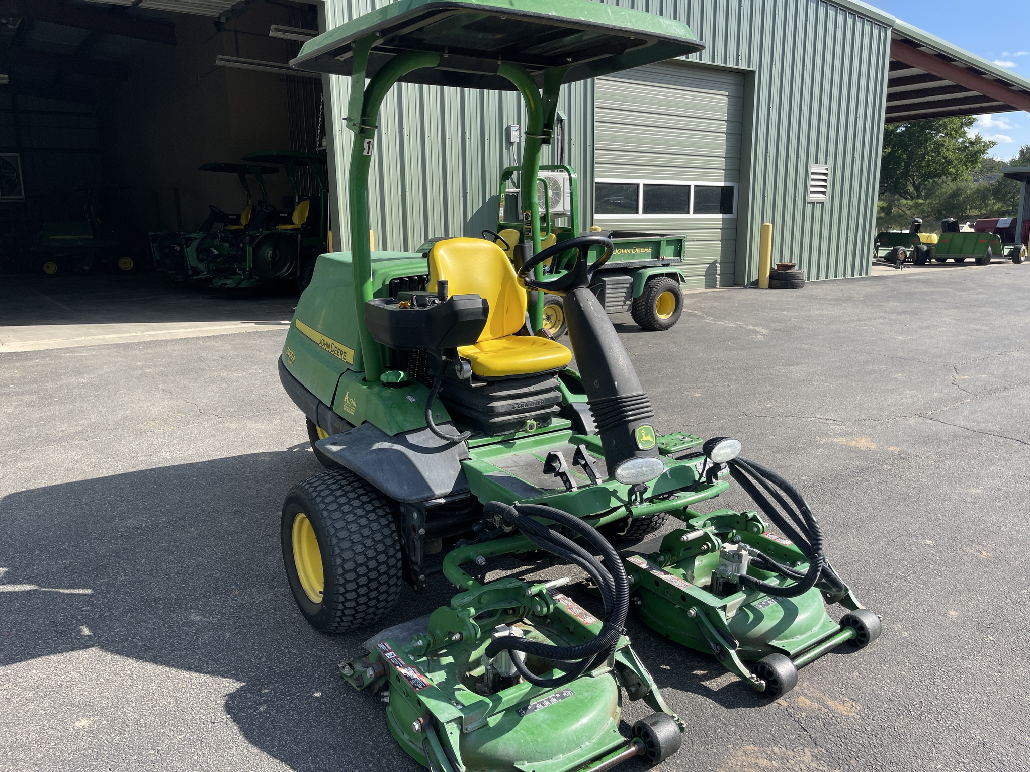 2021 John Deere 7400A Image 5