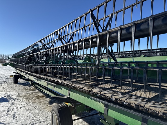 Used 2023 John Deere HD50R Combine Platforms at Horizon Ag & Turf in Lloydminster, AB - Photo4