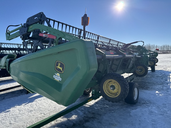 Used 2023 John Deere HD50R Combine Platforms at Horizon Ag & Turf in Lloydminster, AB - Photo9