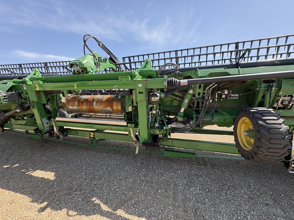 Used 2023 John Deere HD50R Combine Platforms at Horizon Ag & Turf in Lloydminster, AB - Photo11