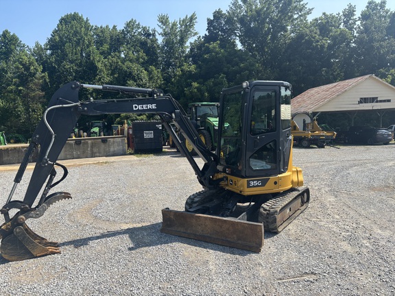 2021 John Deere 35G