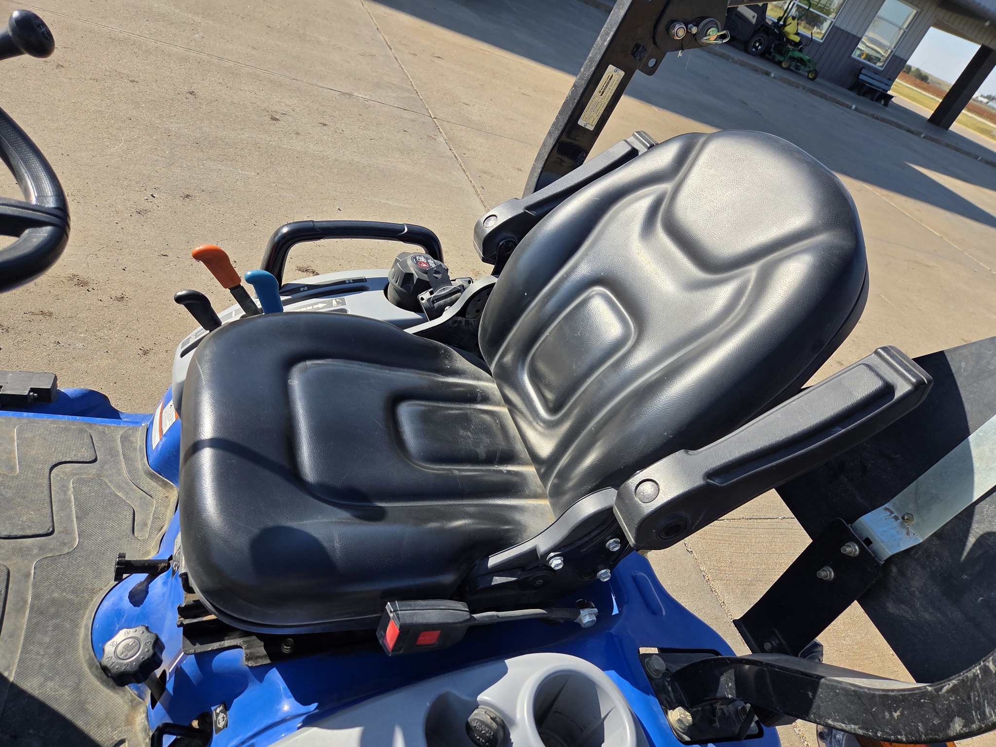 2018 New Holland Workmaster 25S Image 8