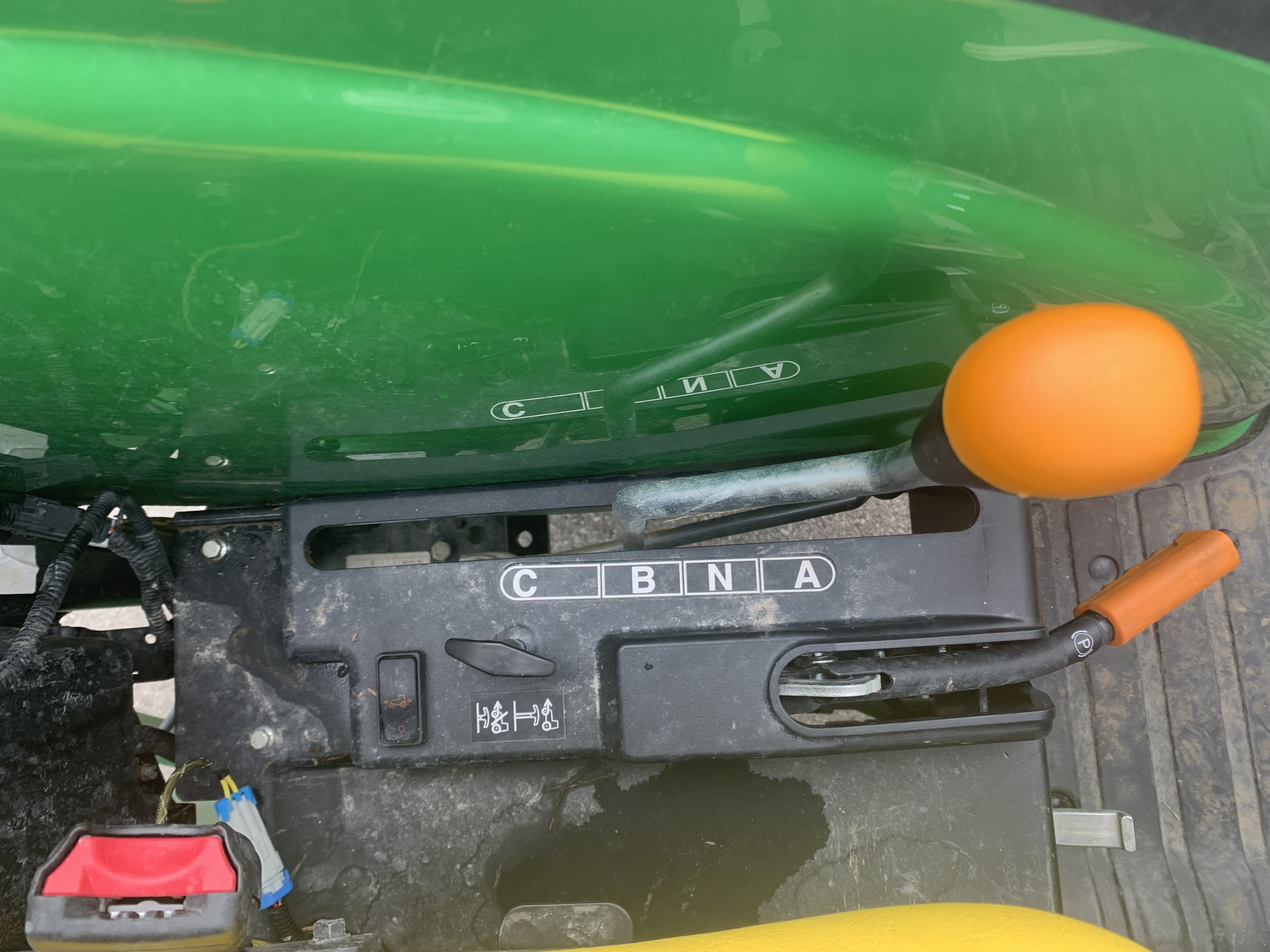 2024 John Deere 4044R Image 15