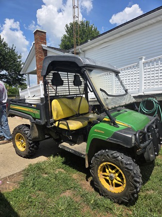 Photo of 2018 John Deere XUV 825M