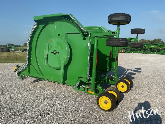Photo of 2024 John Deere FC20M