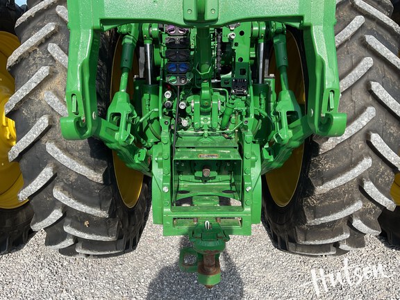 Photo of 2022 John Deere 8R 280