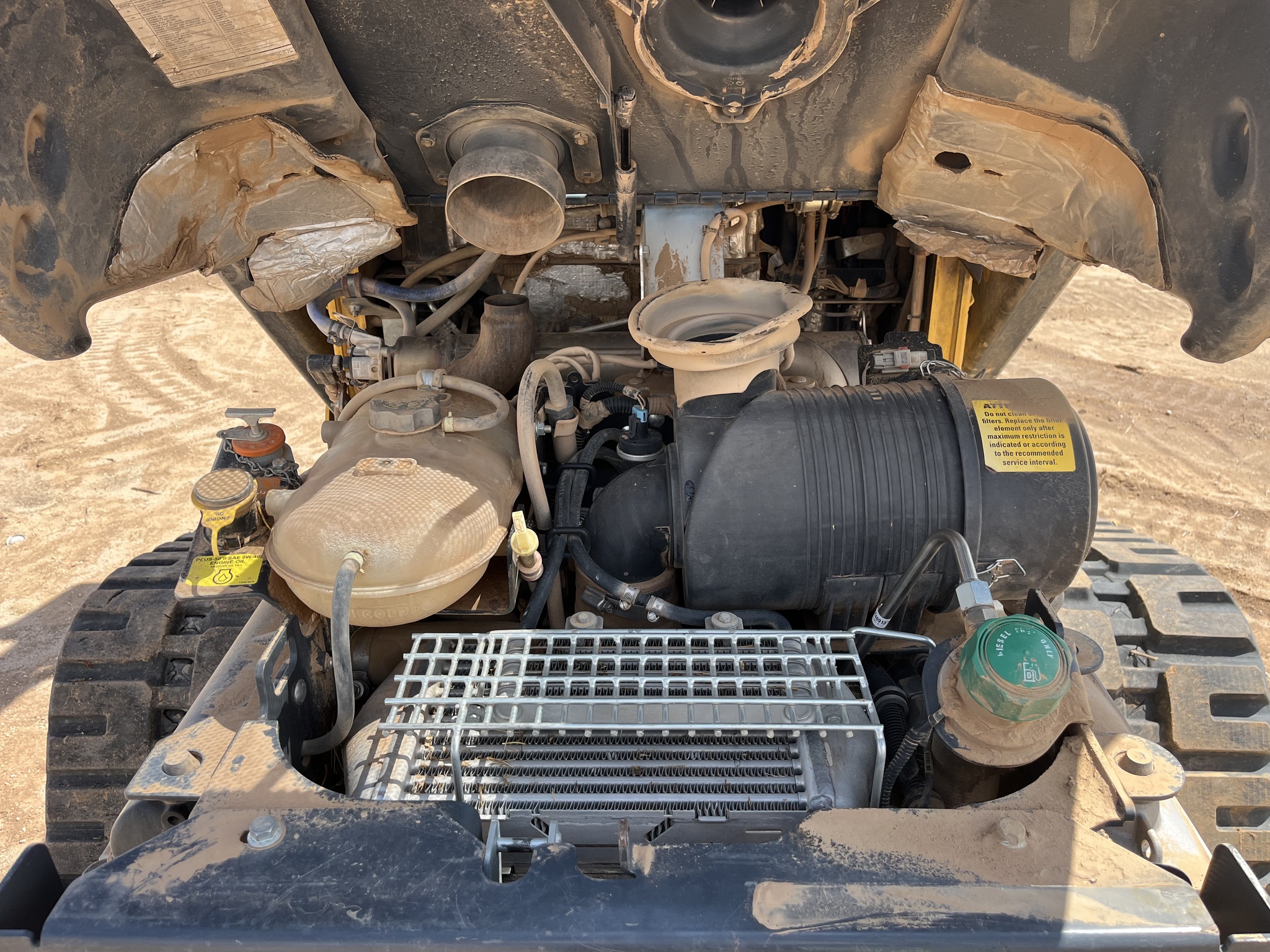 2019 John Deere 333G Image 15