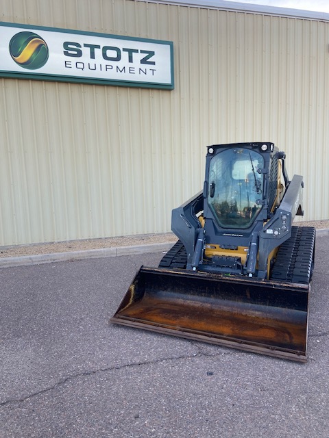 2019 John Deere 333G Image 2