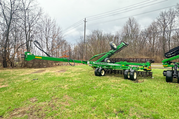 2010 Unverferth 1225