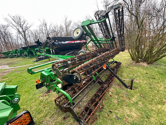 2010 Unverferth 1225