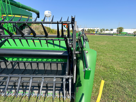 2018 John-Deere 640FD