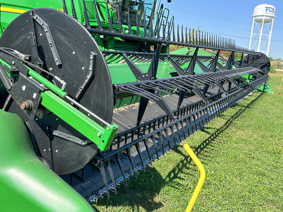 2018 John-Deere 640FD