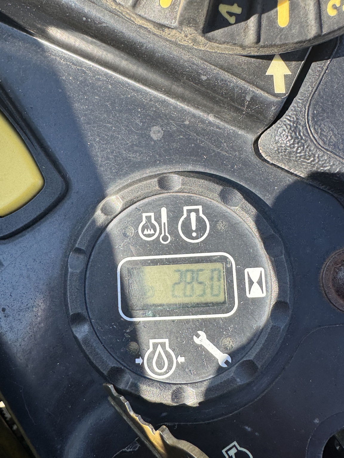 2021 John Deere Z930M Image 9