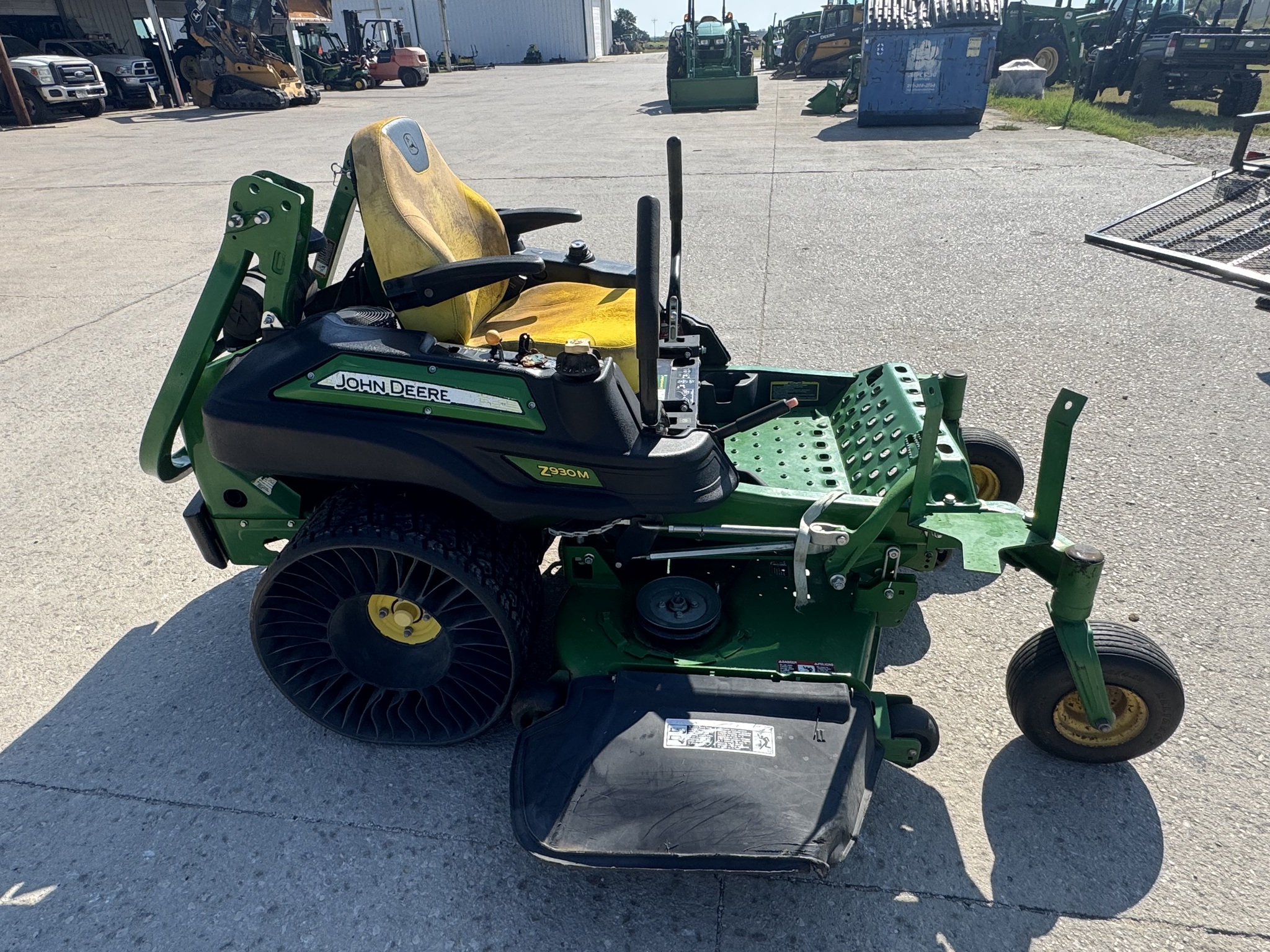 2021 John Deere Z930M Image 3
