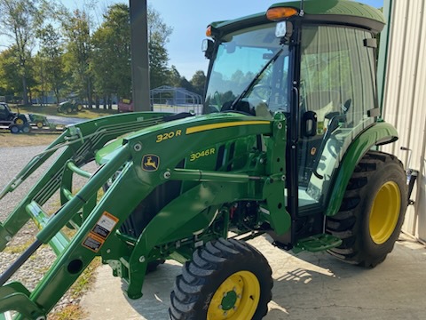 2025 John Deere 3046R Image 1