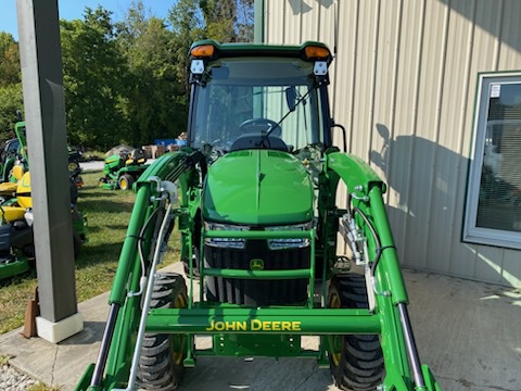 2025 John Deere 3046R Image 7