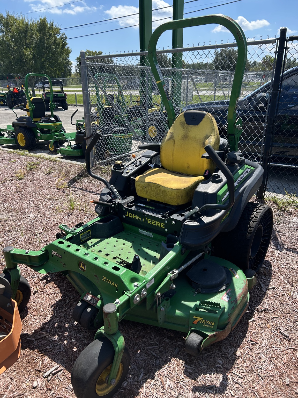 2022 John Deere Z930M Image 3