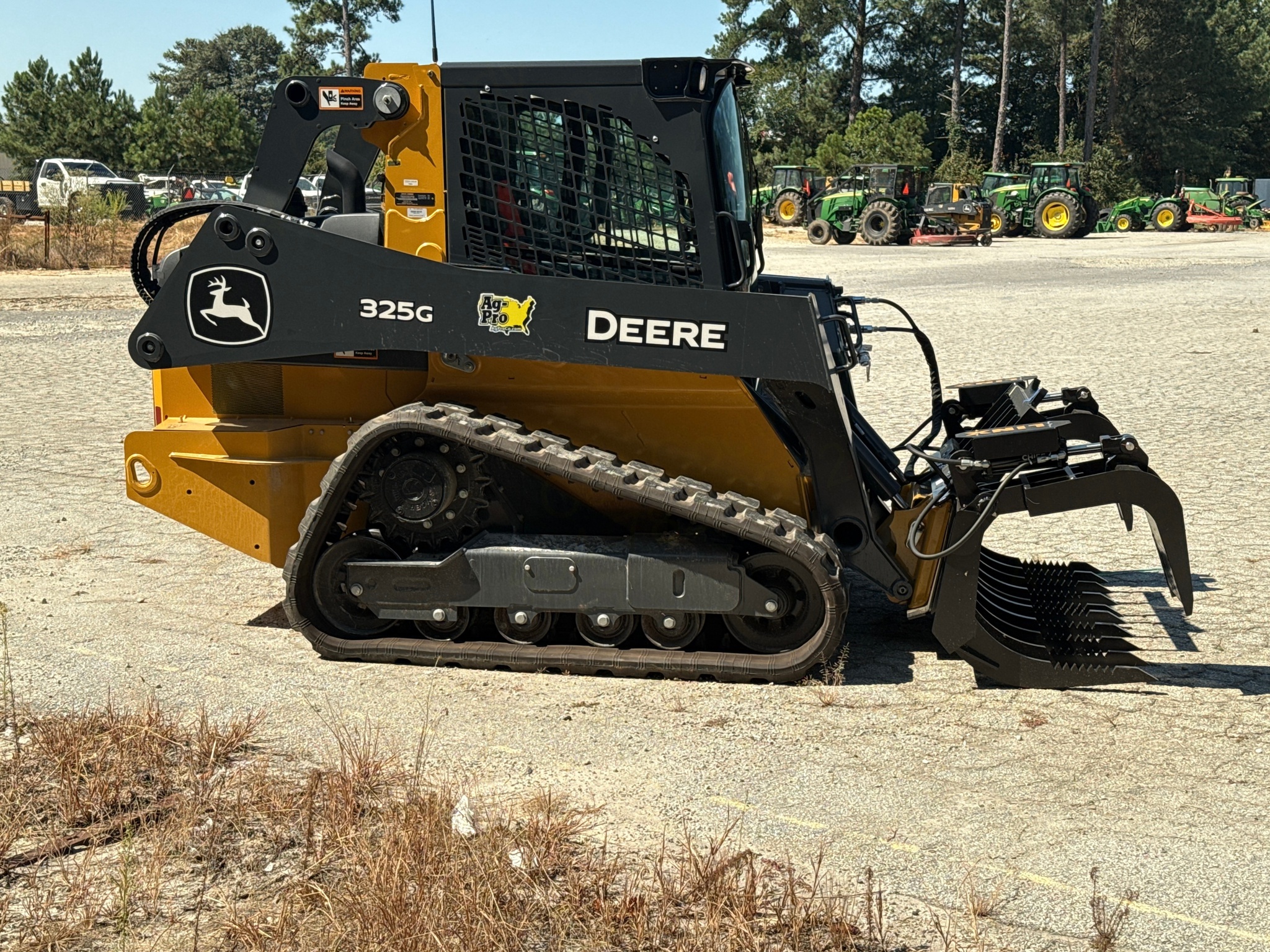 2025 John Deere 325G (ON SALE NOW!!!) Image 9