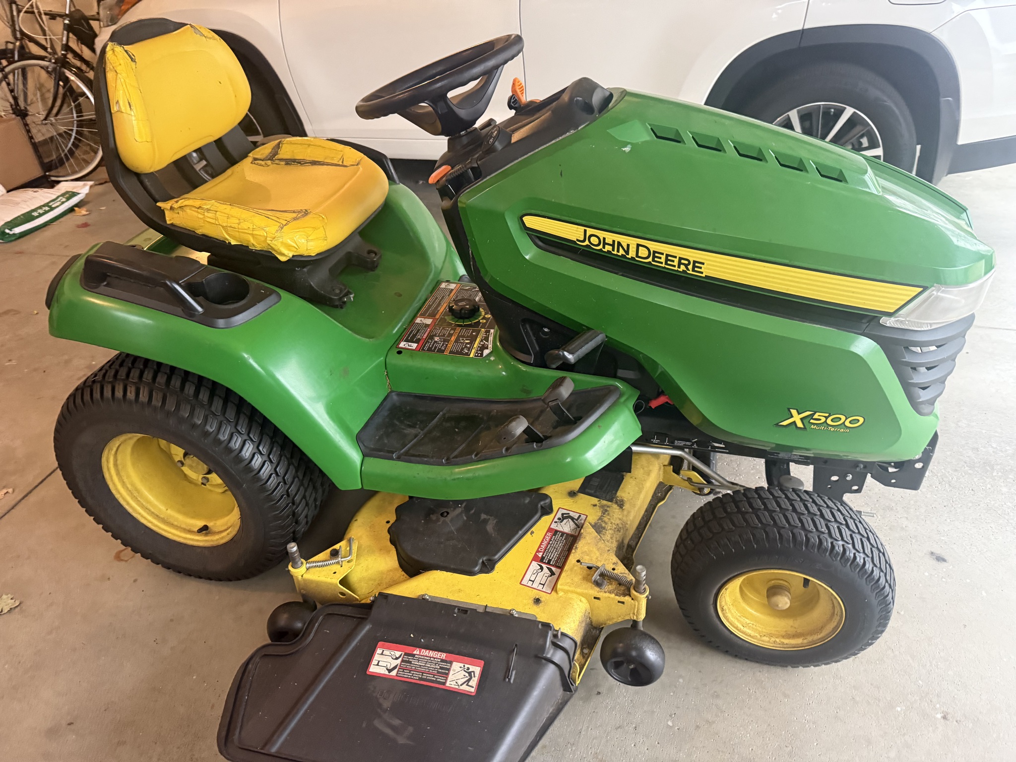 2015 John Deere X500 Image 2