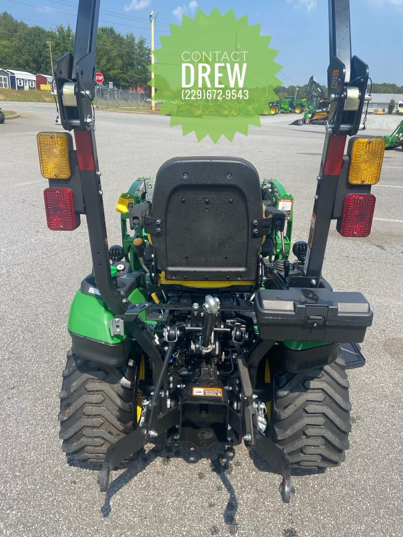 2025 John Deere 1025R Image 6