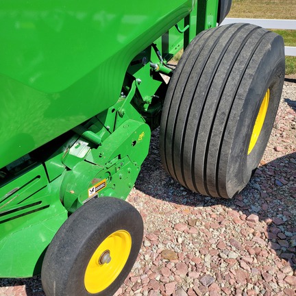 2024 John Deere 561M (4th thumbnail)
