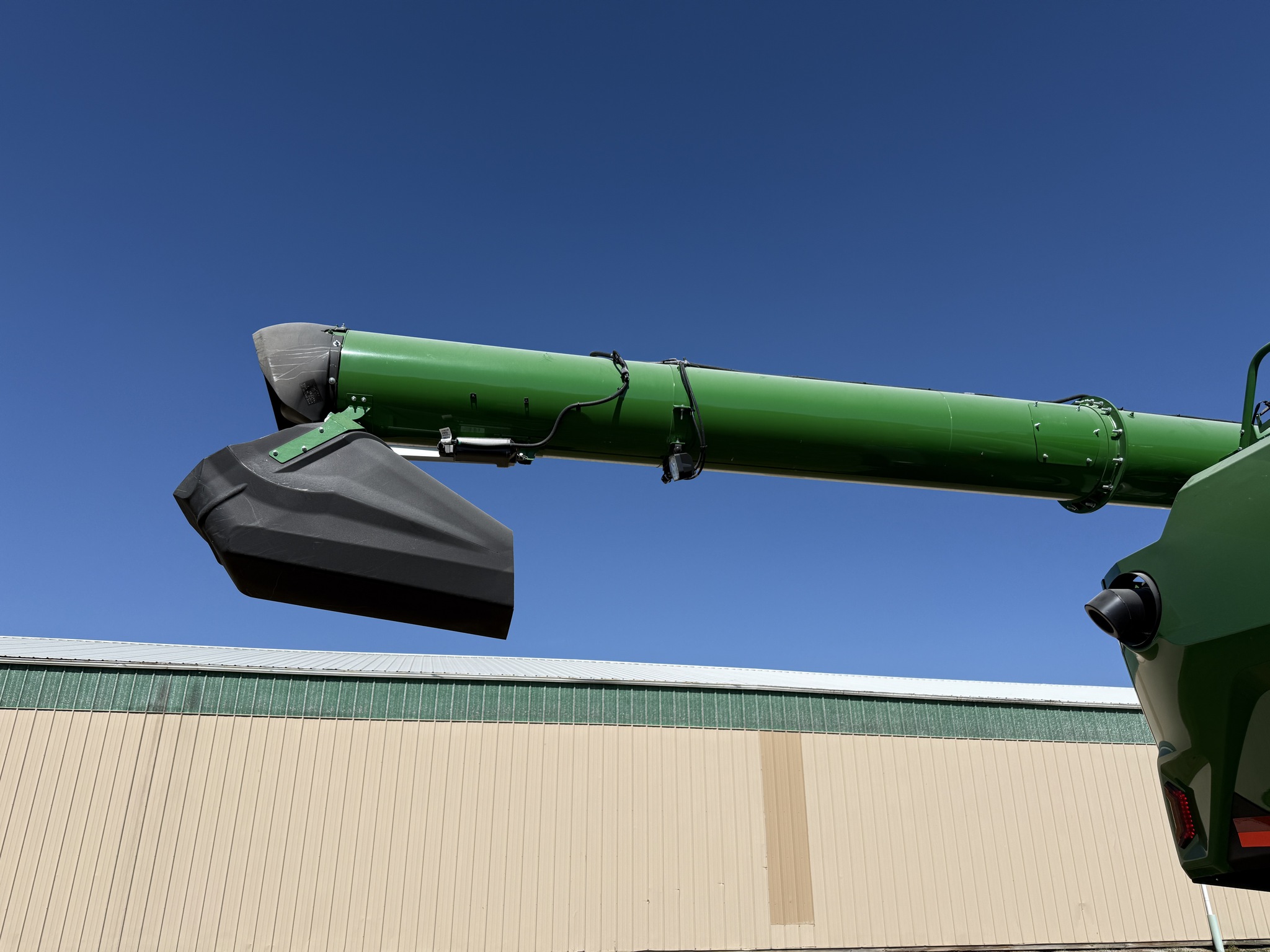 2025 John Deere S7 700 Image 3